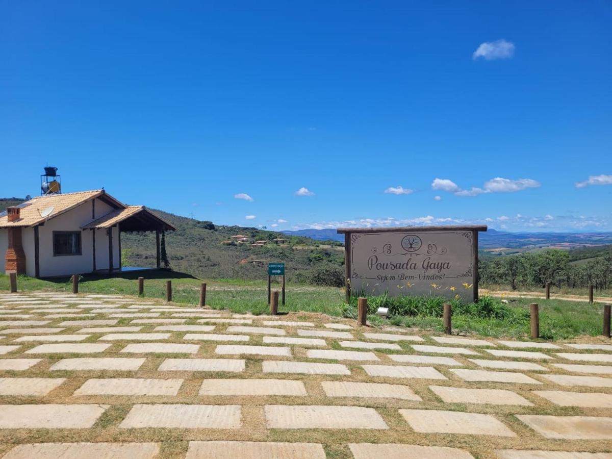 Pousada Gaya Carrancas Bagian luar foto