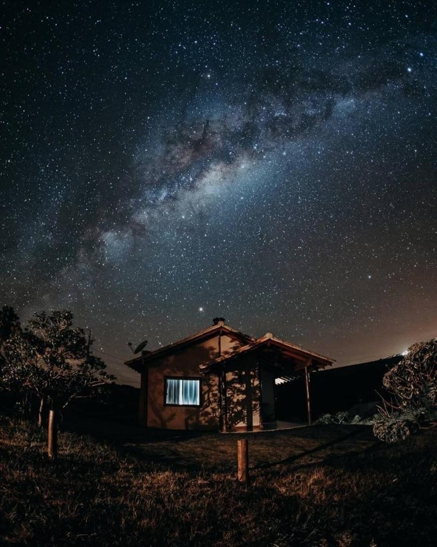 Pousada Gaya Carrancas Bagian luar foto